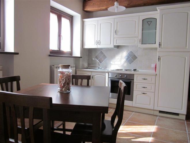 Pietra Maula Agriturismo Castelraimondo Номер фото